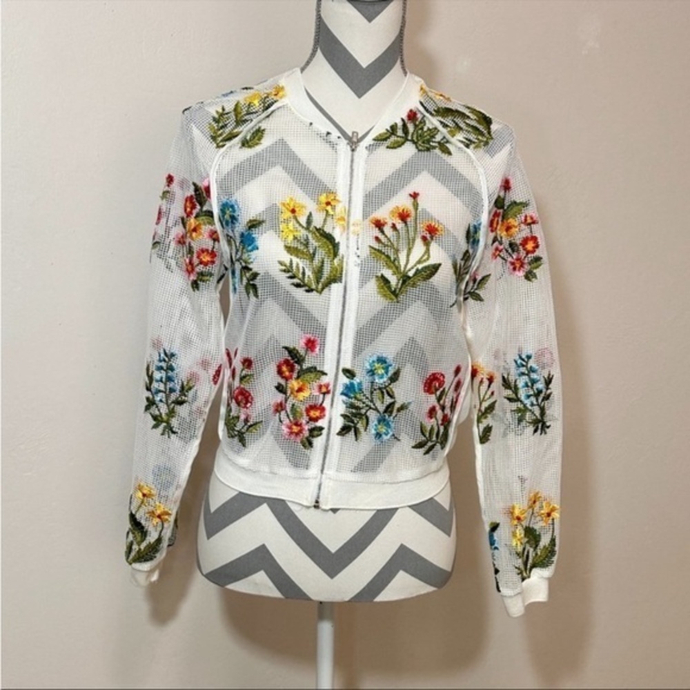 Chelsea & Violet Embroidered Bomber Jacket XS NWOT Perfect for Spring! Mesh!